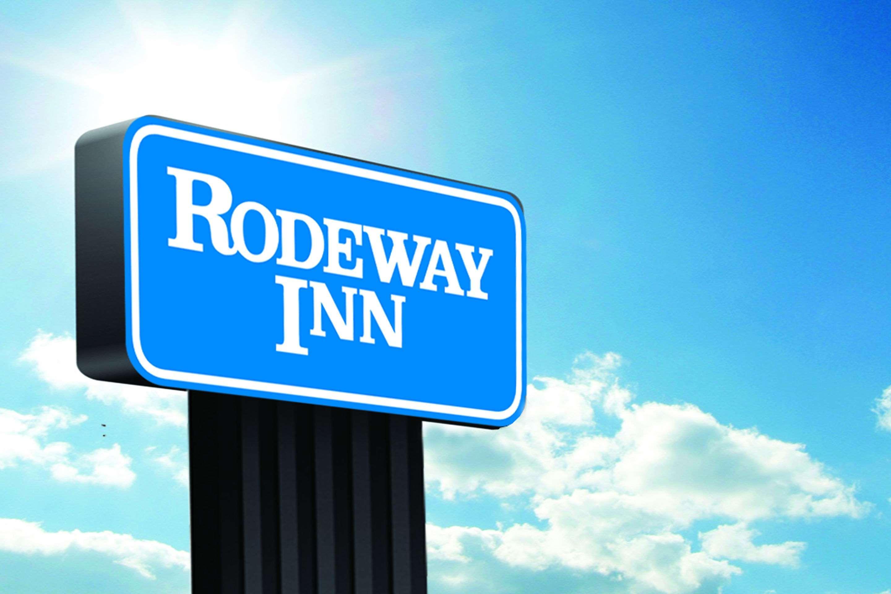 Rodeway Inn Pittsfield Buitenkant foto